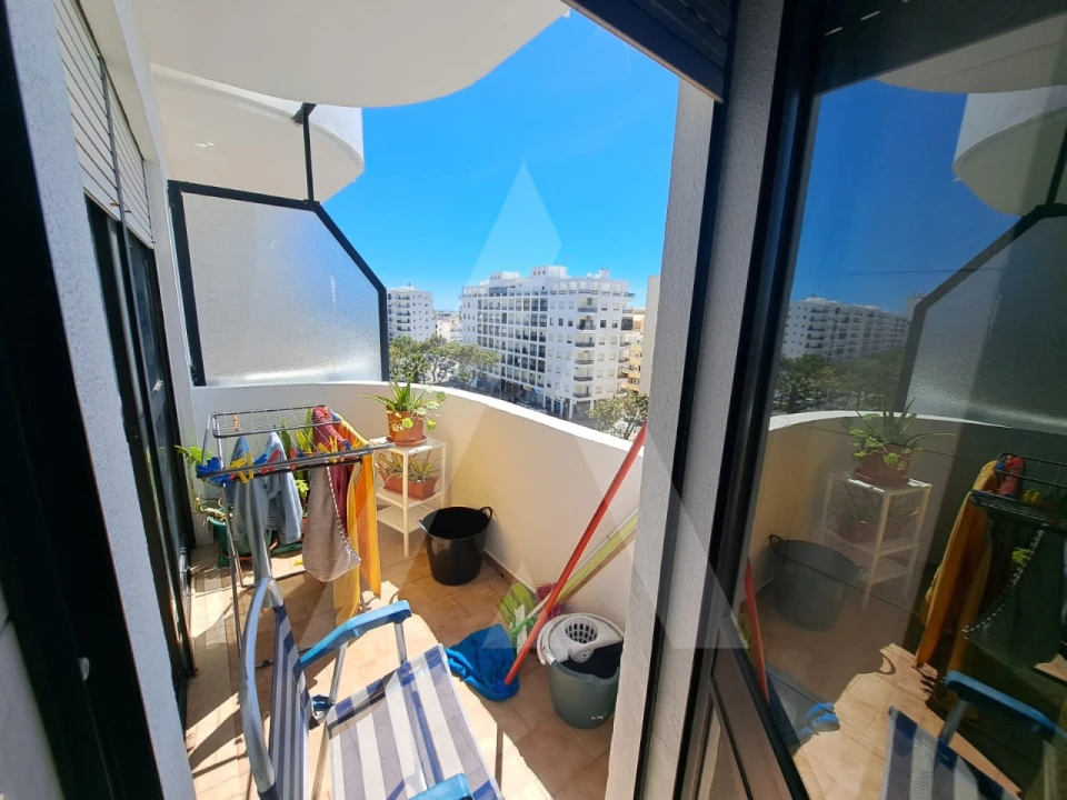 Apartamento T1 para Venda em Quarteira Foto 7