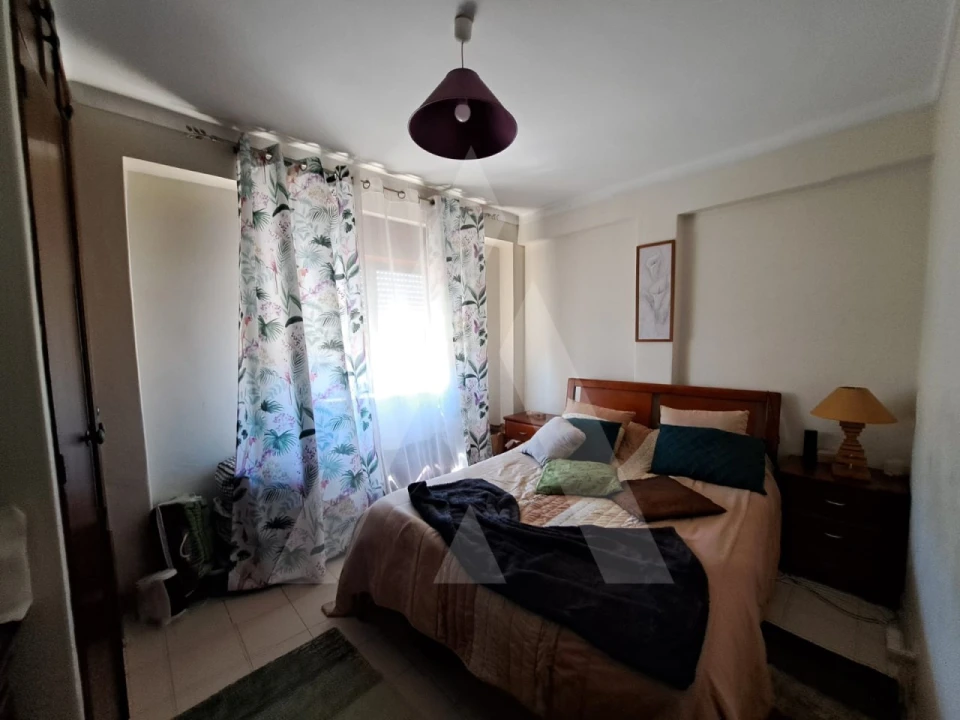 Apartamento T1 para Venda em Quarteira Foto 8