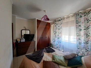 Apartamento T1 para Venda em Quarteira