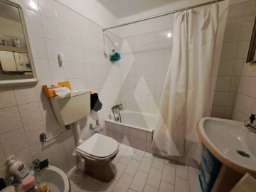Apartamento T1 para Venda em Quarteira