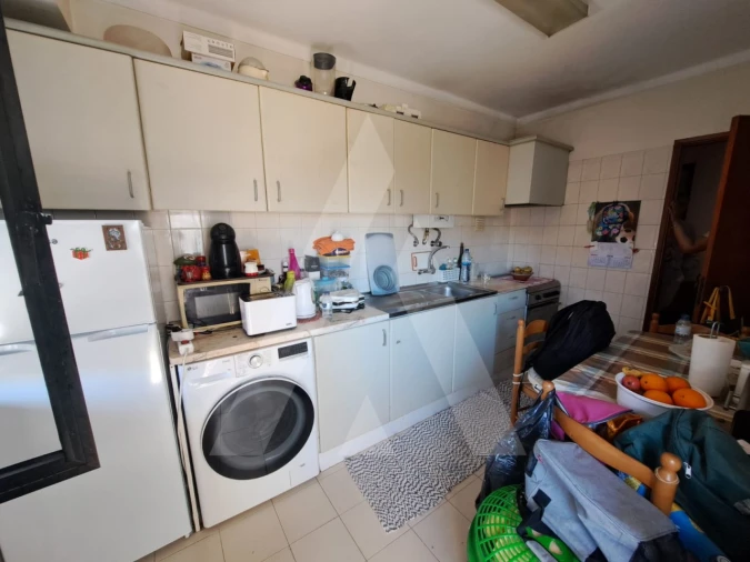 Apartamento T1 para Venda em Quarteira Foto 6
