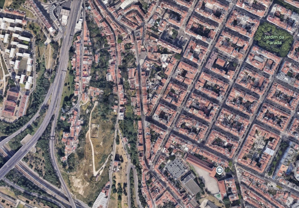 Terreno para Venda em Campo de Ourique Foto 13