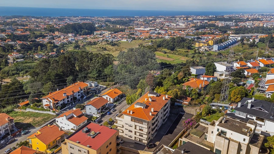 Apartamento T3 para Venda em Mafamude e Vilar do Paraíso Foto 21
