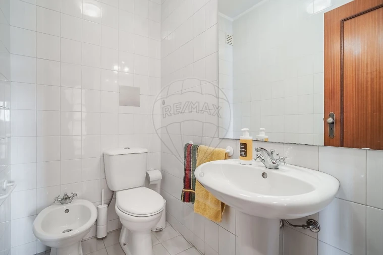 Apartamento T3 para Venda em Mafamude e Vilar do Paraíso Foto 10