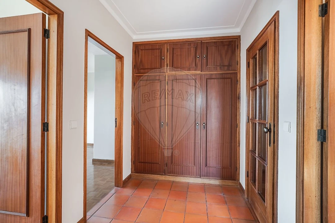 Apartamento T3 para Venda em Mafamude e Vilar do Paraíso Foto 11