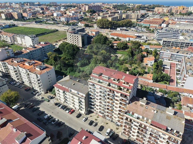 Apartamento T4 para Venda em Santa Marinha e São Pedro da Afurada Foto 34