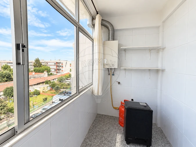 Apartamento T4 para Venda em Santa Marinha e São Pedro da Afurada Foto 7