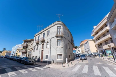 Apartamento T3 para Arrendamento em Algés, Linda-A-Velha e Cruz Quebrada-Dafundo