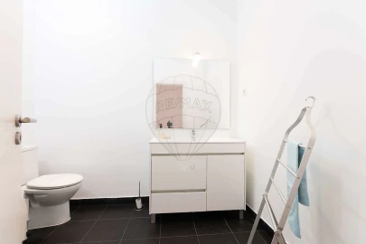 Apartamento T3 para Arrendamento em Algés, Linda-A-Velha e Cruz Quebrada-Dafundo