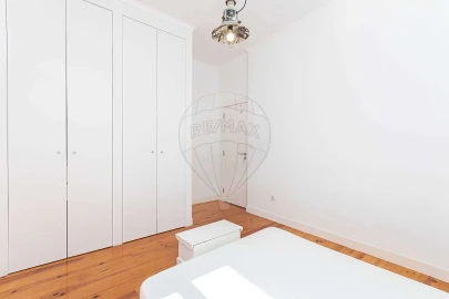 Apartamento T3 para Arrendamento em Algés, Linda-A-Velha e Cruz Quebrada-Dafundo