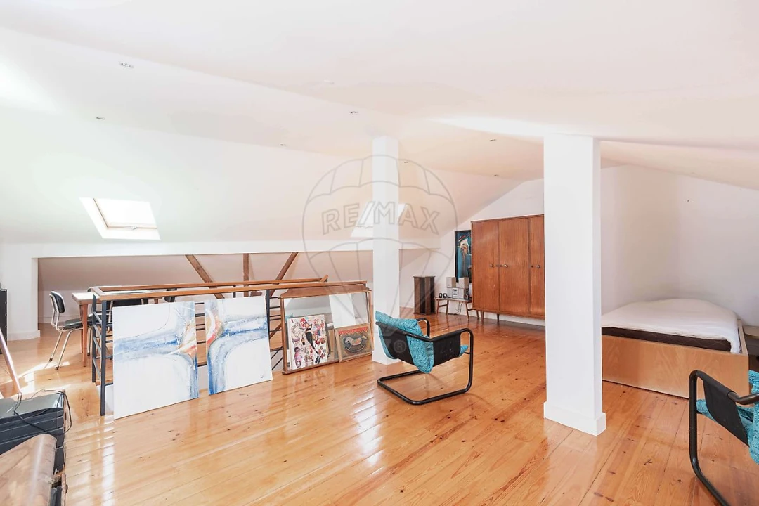 Apartamento T3 para Arrendamento em Algés, Linda-A-Velha e Cruz Quebrada-Dafundo Foto 21