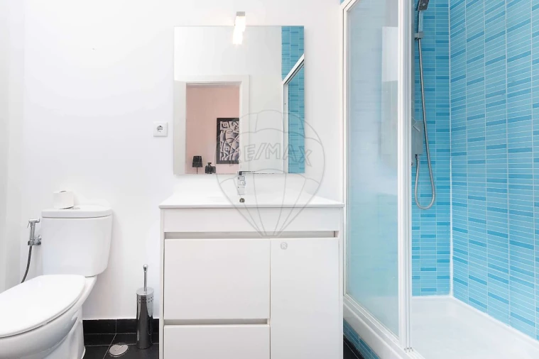 Apartamento T3 para Arrendamento em Algés, Linda-A-Velha e Cruz Quebrada-Dafundo Foto 9