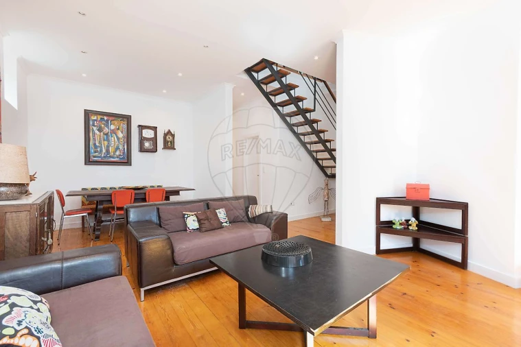 Apartamento T3 para Arrendamento em Algés, Linda-A-Velha e Cruz Quebrada-Dafundo Foto 25