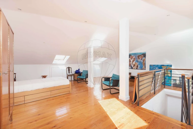 Apartamento T3 para Arrendamento em Algés, Linda-A-Velha e Cruz Quebrada-Dafundo Foto 17