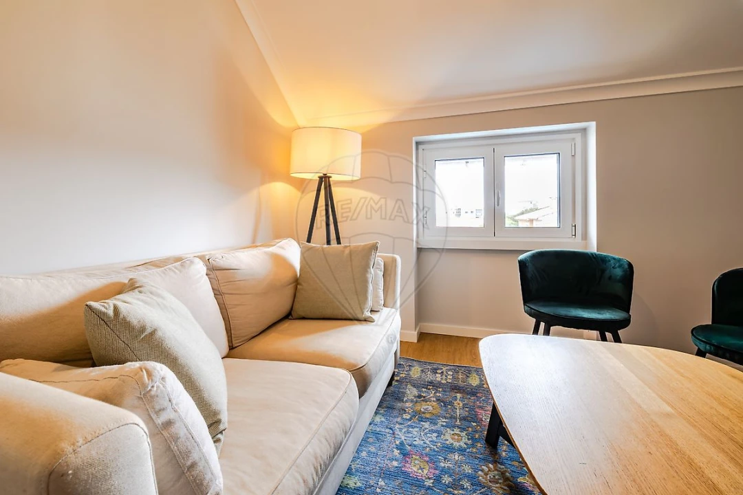 Apartamento T3 para Arrendamento em Carcavelos e Parede Foto 3