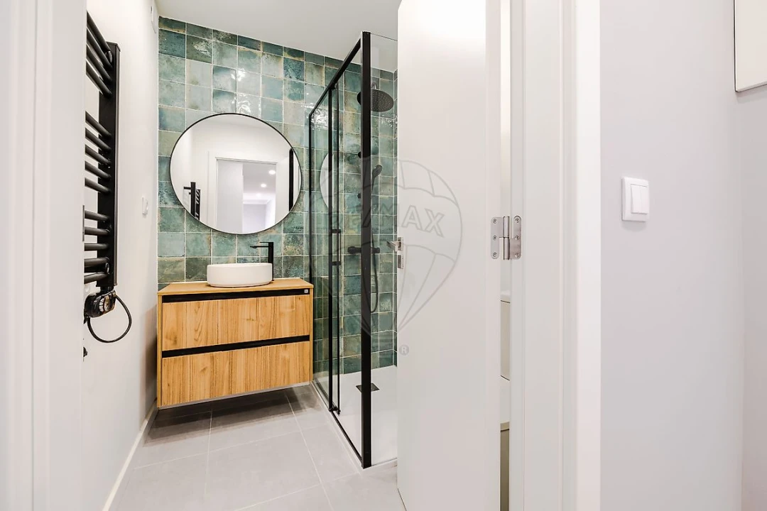 Apartamento T2 para Venda em Alfragide Foto 21