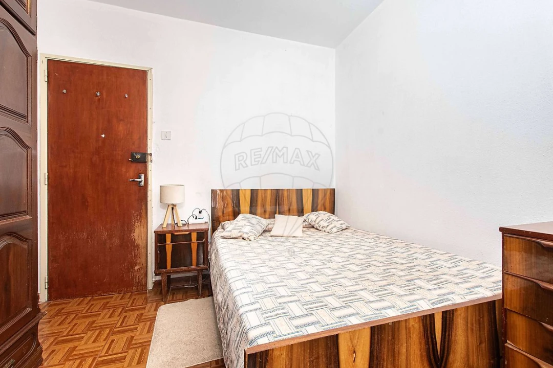 Apartamento T4 para Venda em Vialonga Foto 15