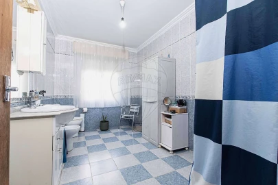 Apartamento T4 para Venda em Vialonga