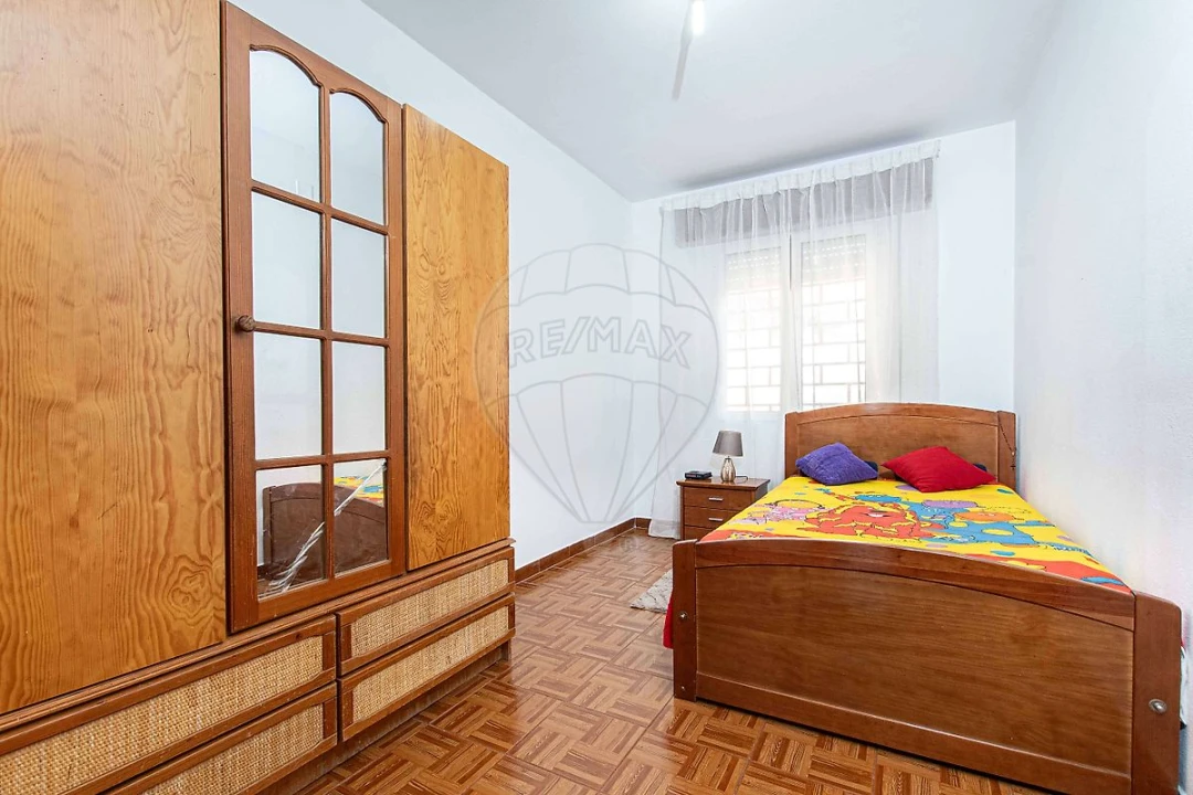 Apartamento T4 para Venda em Vialonga Foto 11