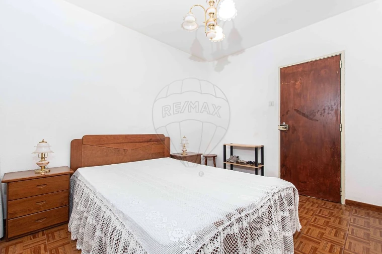 Apartamento T4 para Venda em Vialonga Foto 17