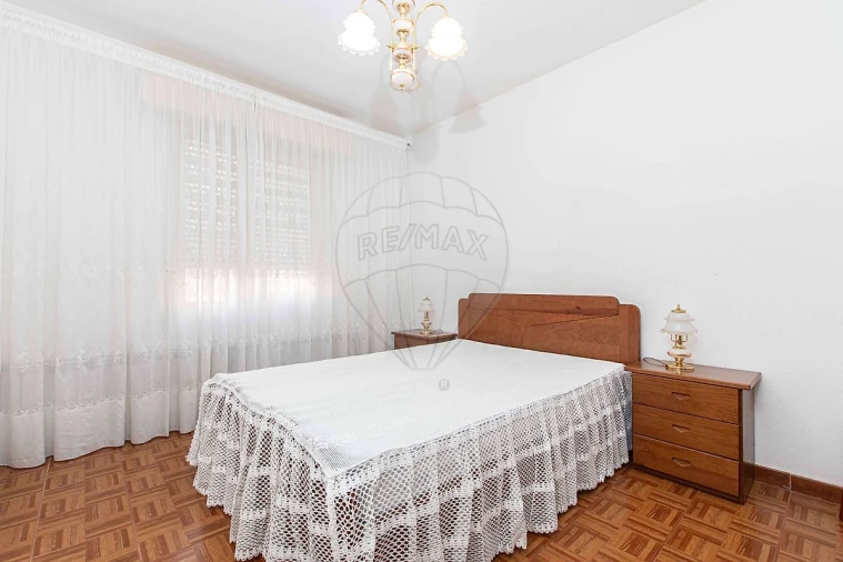 Apartamento T4 para Venda em Vialonga Foto 16