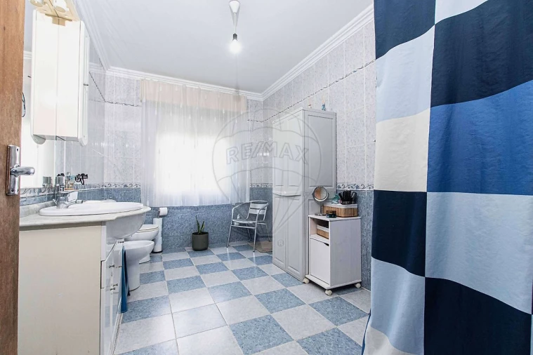 Apartamento T4 para Venda em Vialonga Foto 13