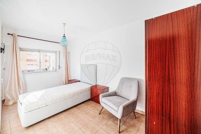 Apartamento T2 para Venda em Cacém e São Marcos