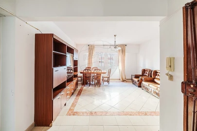 Apartamento T2 para Venda em Cacém e São Marcos
