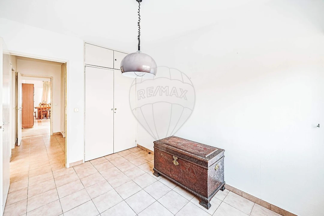 Apartamento T2 para Venda em Cacém e São Marcos Foto 9