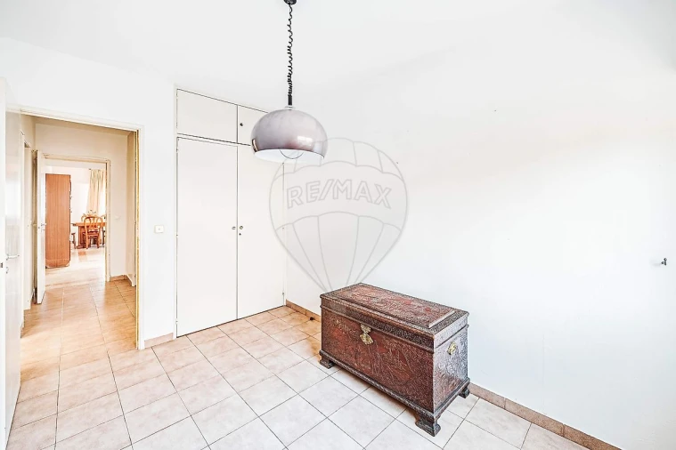 Apartamento T2 para Venda em Cacém e São Marcos Foto 9