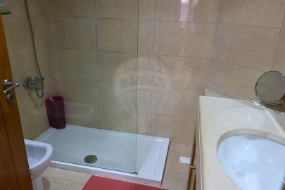 Apartamento T2 para Venda em Odivelas