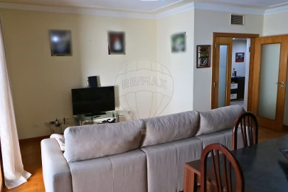 Apartamento T2 para Venda em Odivelas