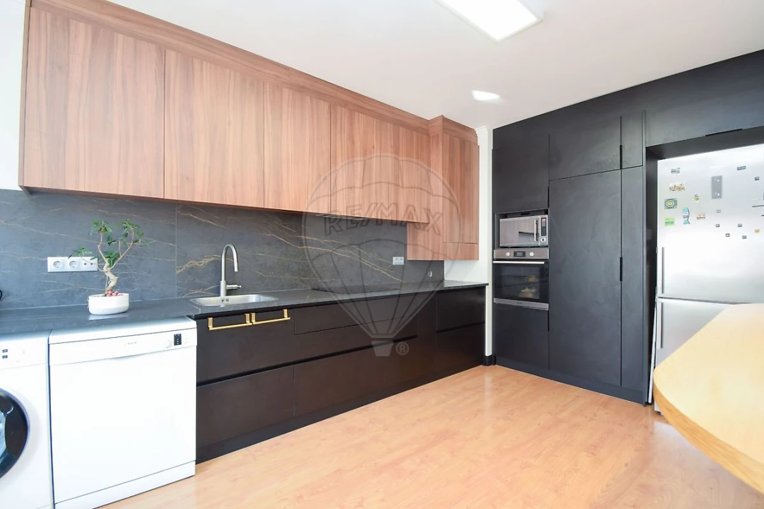 Apartamento T3 para Venda em Santa Maria e São Miguel, São Martinho, São Pedro Penaferrim Foto 10