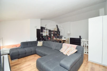 Apartamento T3 para Venda em Santa Maria e São Miguel, São Martinho, São Pedro Penaferrim