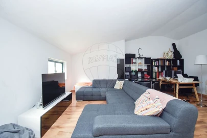Apartamento T3 para Venda em Santa Maria e São Miguel, São Martinho, São Pedro Penaferrim