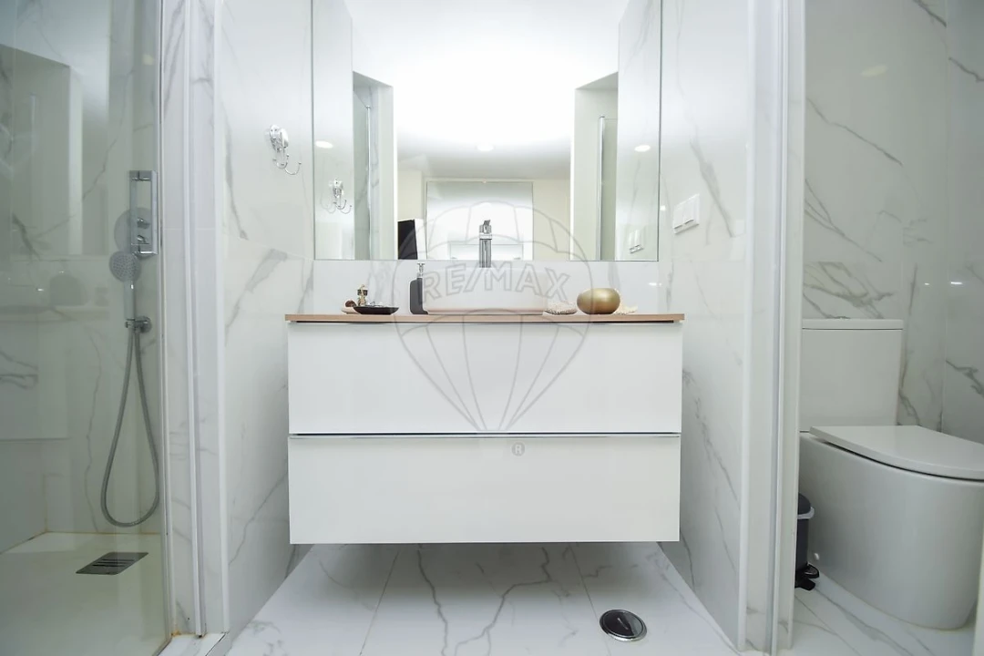 Apartamento T3 para Venda em Santa Maria e São Miguel, São Martinho, São Pedro Penaferrim Foto 22