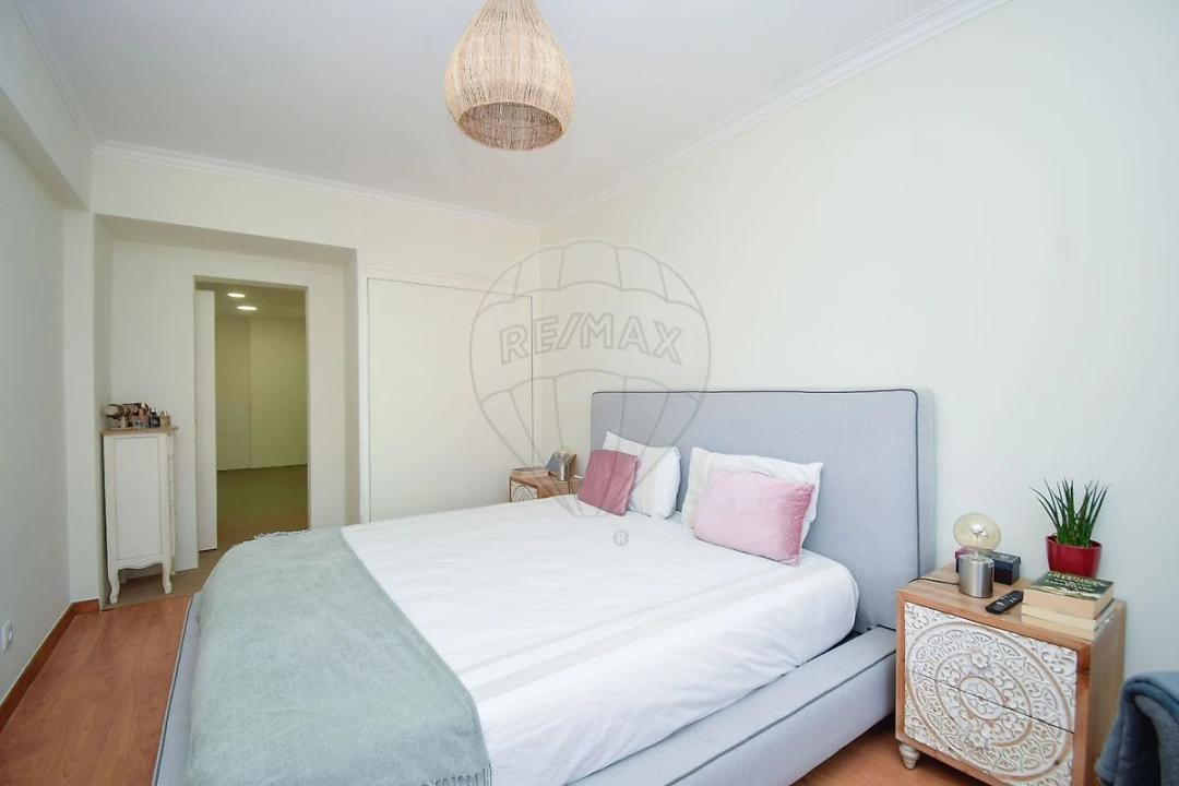 Apartamento T3 para Venda em Santa Maria e São Miguel, São Martinho, São Pedro Penaferrim Foto 25