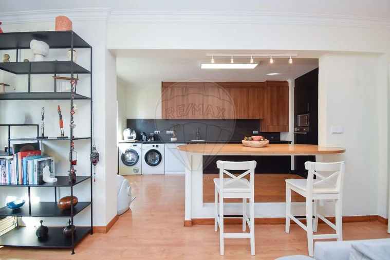 Apartamento T3 para Venda em Santa Maria e São Miguel, São Martinho, São Pedro Penaferrim Foto 8