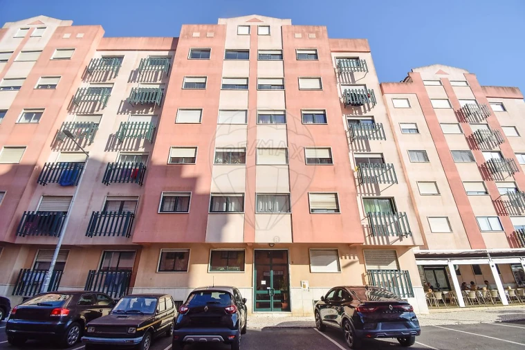 Apartamento T3 para Venda em Santa Maria e São Miguel, São Martinho, São Pedro Penaferrim Foto 31