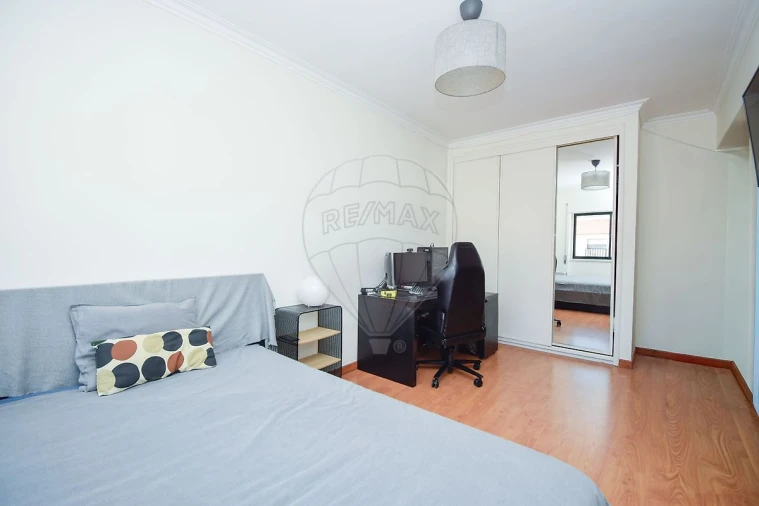 Apartamento T3 para Venda em Santa Maria e São Miguel, São Martinho, São Pedro Penaferrim Foto 19