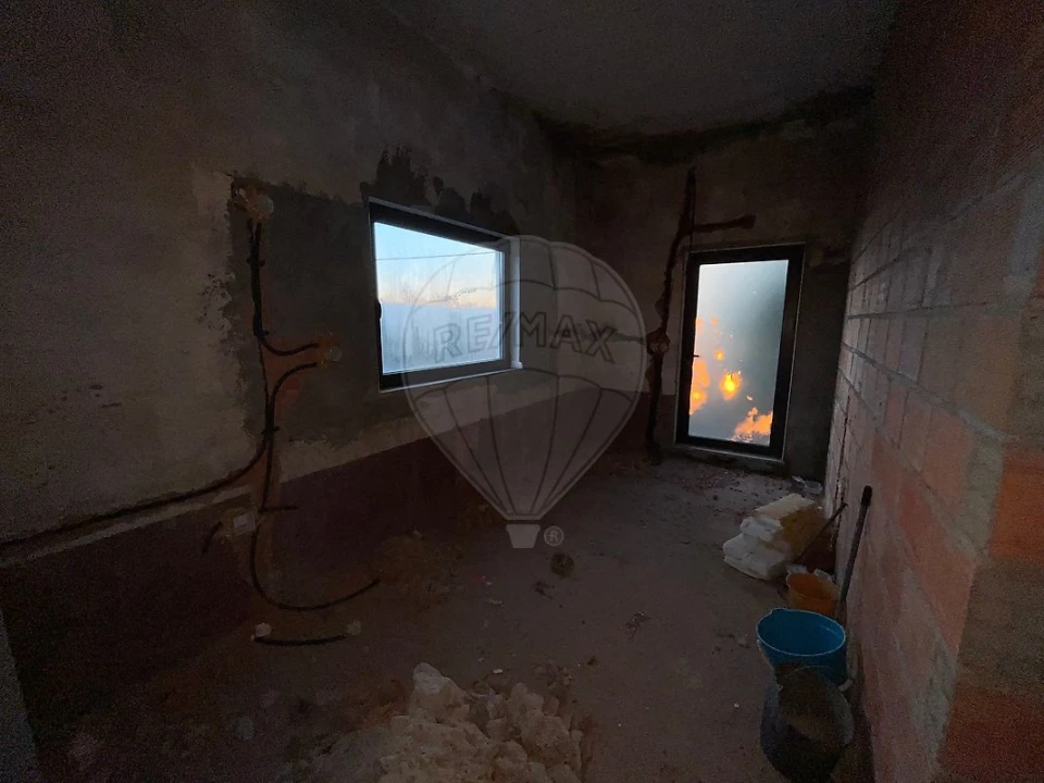 Moradia T3 para Venda em Fornos de Maceira Dão Foto 17
