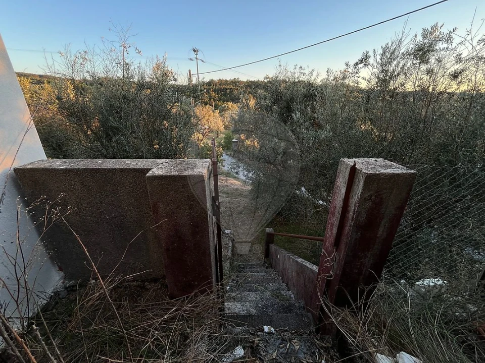 Moradia T3 para Venda em Fornos de Maceira Dão Foto 20