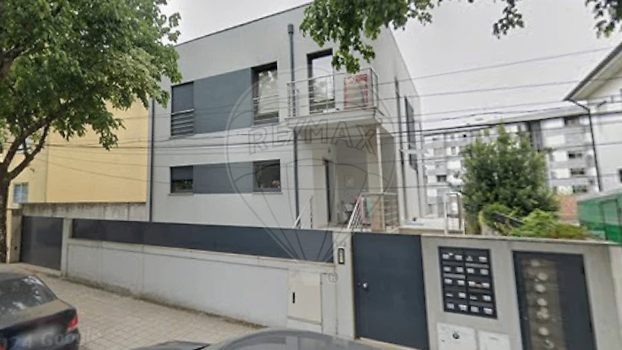 Apartamento T1 para Venda em Paranhos