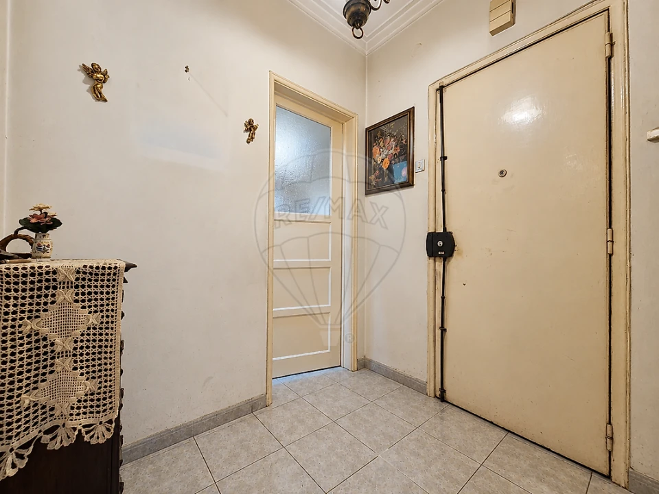 Apartamento T2 para Venda em Póvoa de Santa Iria e Forte da Casa Foto 32