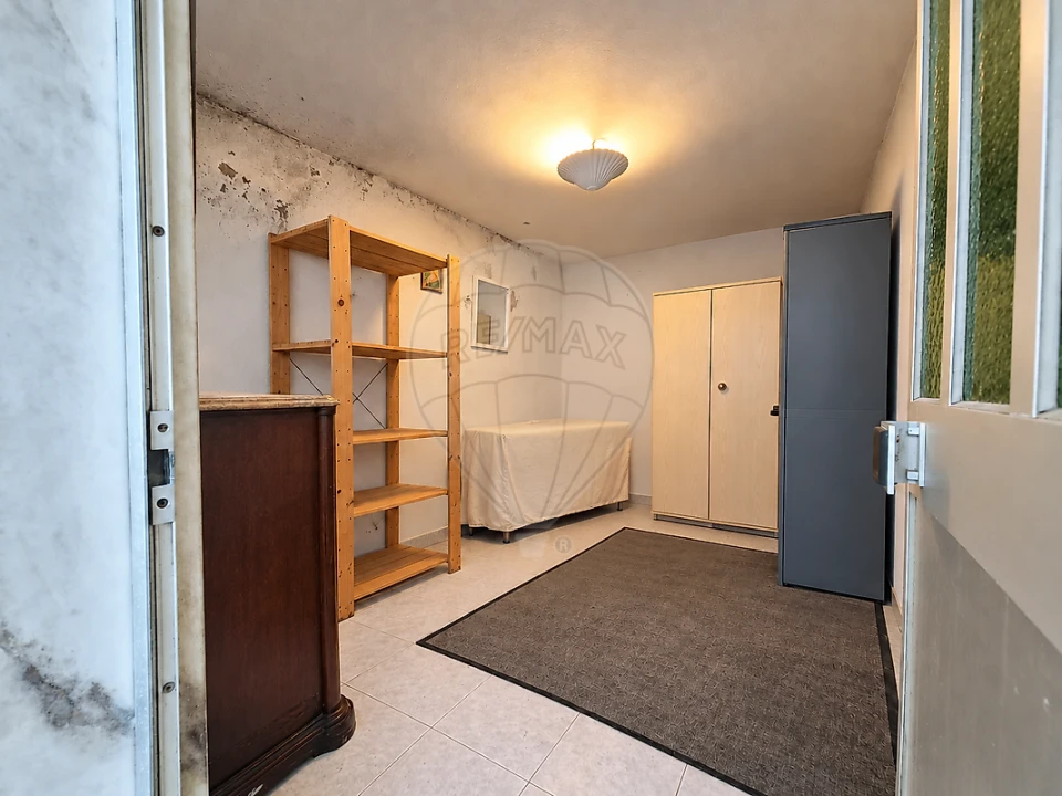 Apartamento T2 para Venda em Póvoa de Santa Iria e Forte da Casa Foto 16
