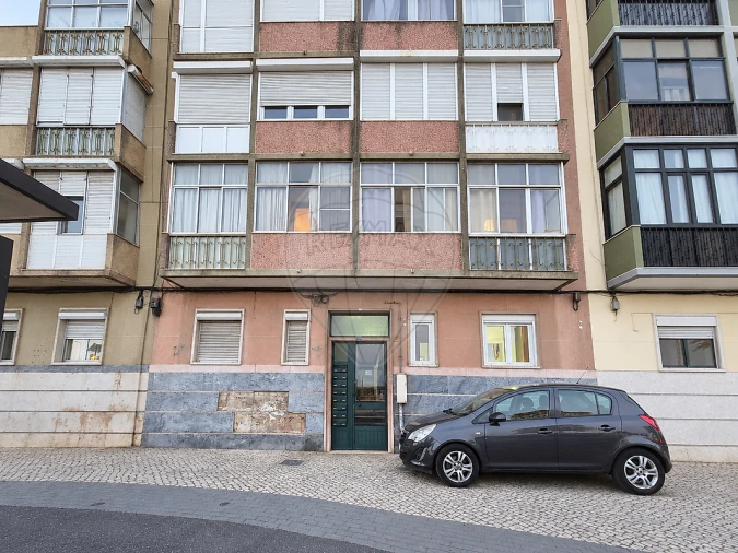 Apartamento T2 para Venda em Póvoa de Santa Iria e Forte da Casa Foto 46