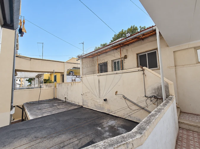 Apartamento T2 para Venda em Póvoa de Santa Iria e Forte da Casa Foto 21