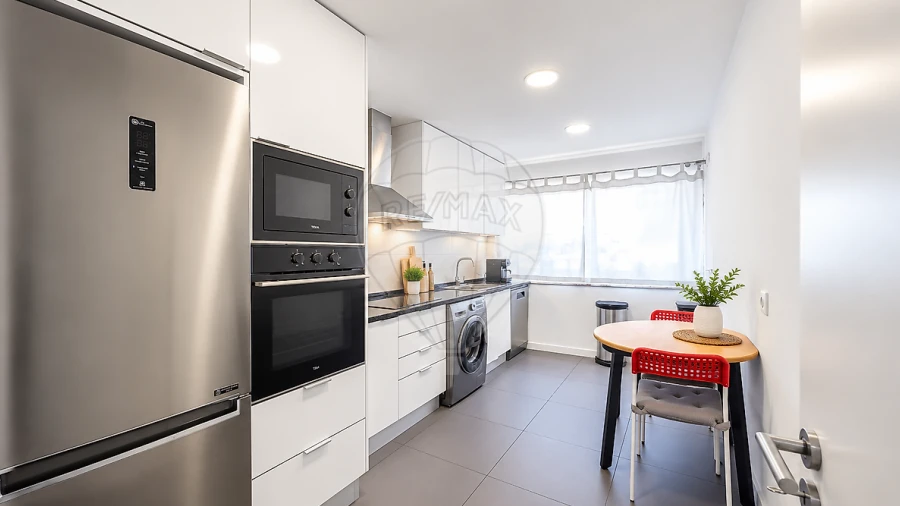 Apartamento T2 para Venda em Póvoa de Santa Iria e Forte da Casa