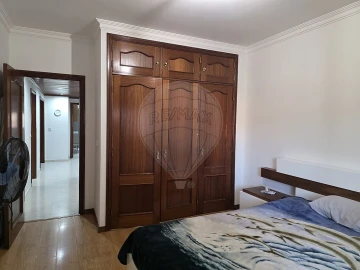 Apartamento T2 para Arrendamento em Póvoa de Santa Iria e Forte da Casa