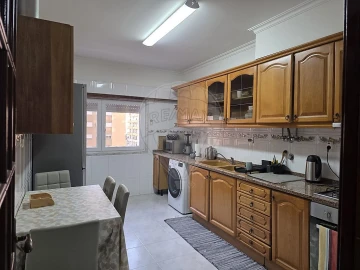 Apartamento T2 para Arrendamento em Póvoa de Santa Iria e Forte da Casa